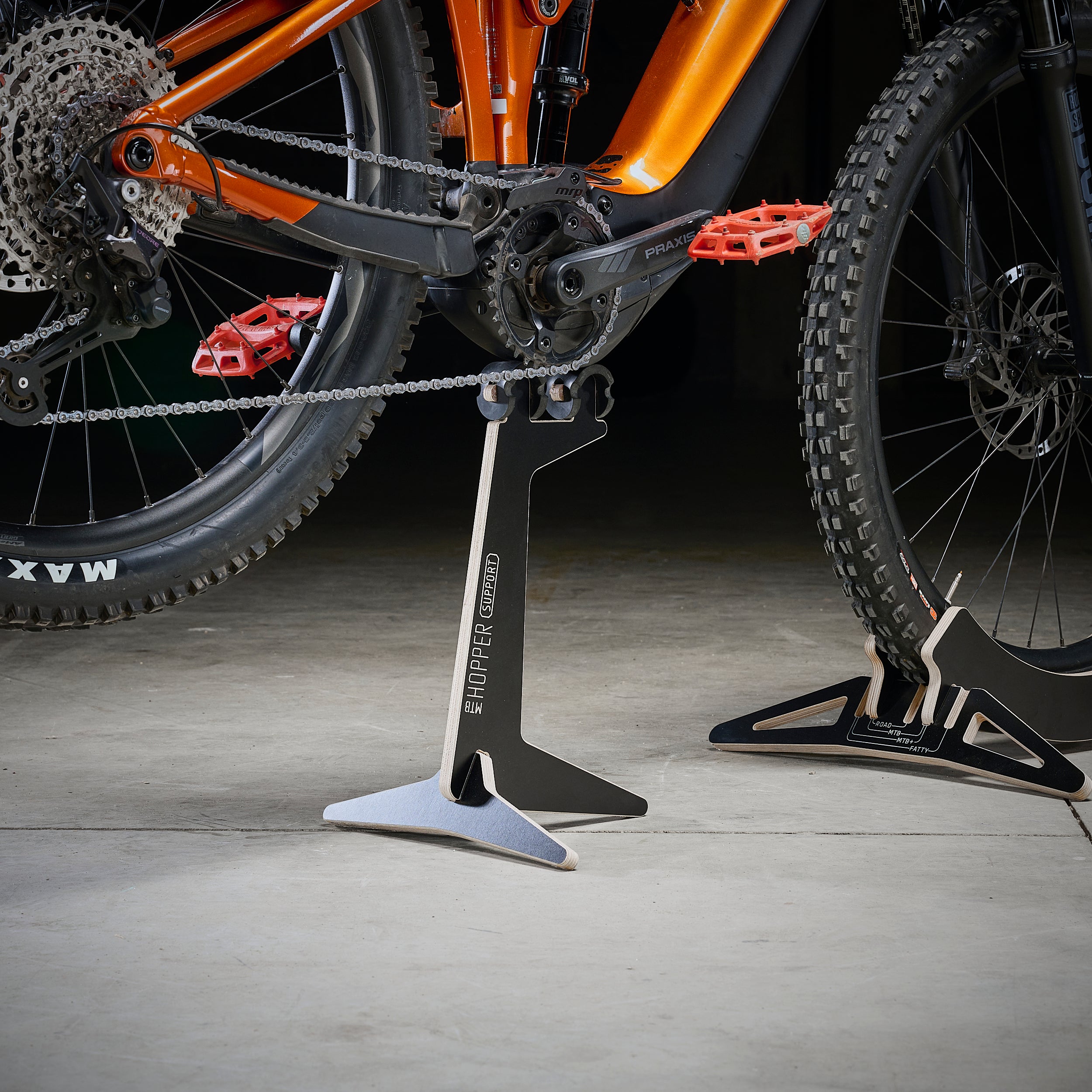 Mtb hopper stand sale